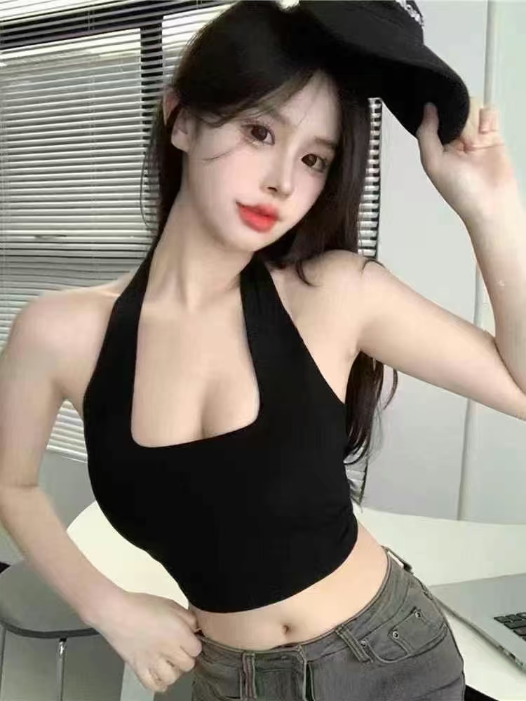 Halter top