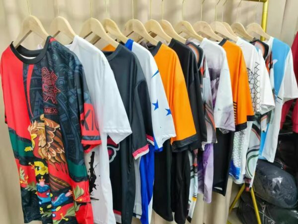 T-shirts - 图片 10