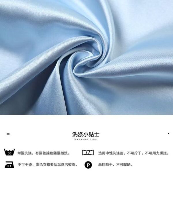 Three-dimensional floral halter dress - 图片 9
