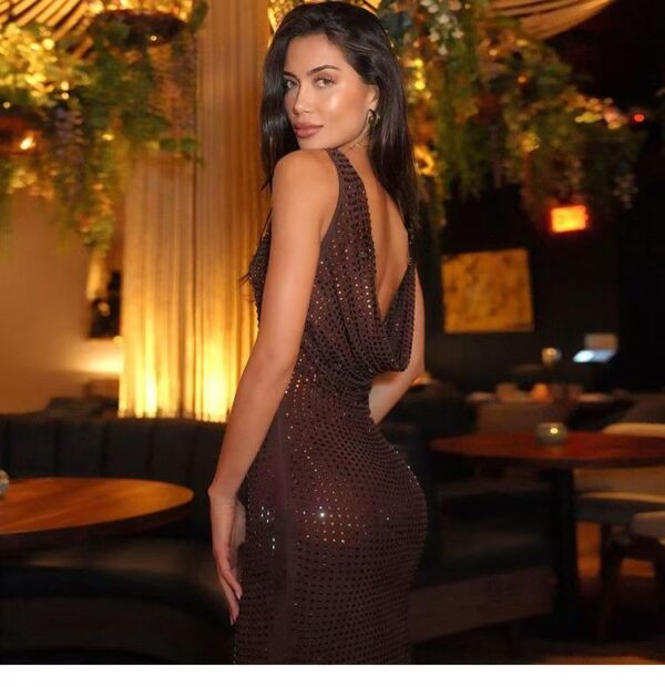 Bright silk backless dress - 图片 9